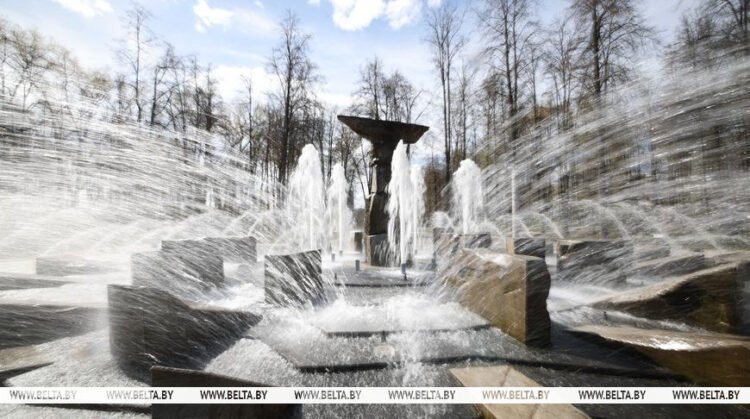 Fountain season kicks off in Minsk