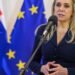Saková is preparing dozens of measures in several rounds, but she is postponing the fundamental ones