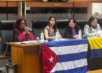 Migration: The Cuban representative in Uruguay seeks to regularize 30,000 migrants