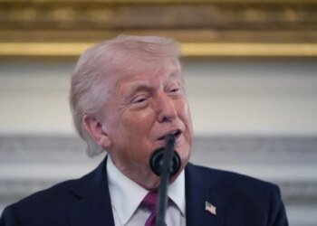 Trump steps up pressure on Switzerland