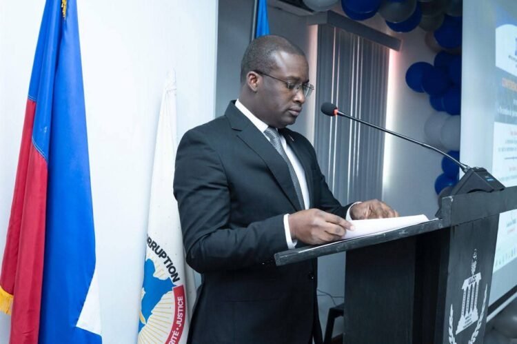 Declaration of assets and elections: a citizen debate mobilizes students and young lawyers