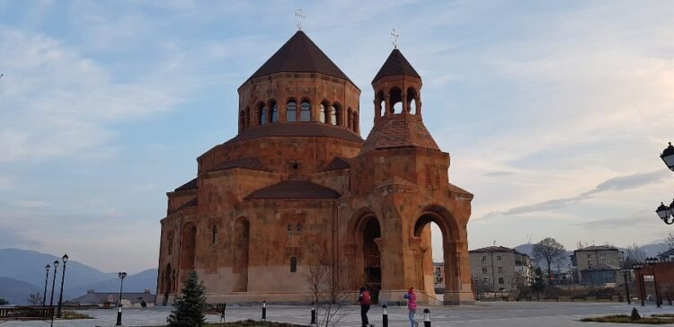 Stepanakert’s Holy Mother of God Hovanu Cathedral was vandalized. Monument Watch: