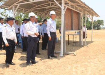 Union Transport Minister inspects Nay Pyi Taw-Toungoo railway