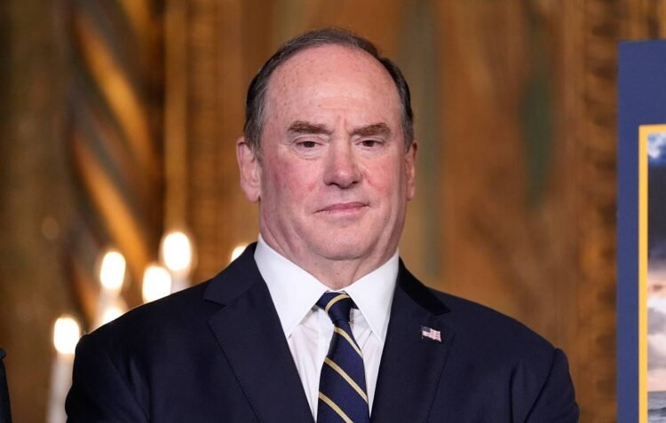 Pentagon says US Navy Secretary Phelan resigns – World