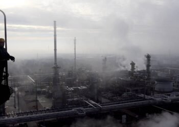 Hungary starts receiving Russian oil over Druzhba pipeline — MOL – Business & Economy