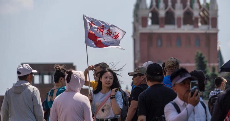 ANDREI KUZIСHKIN ⟩ If Putin keeps fighting Ukraine, Russians may become tourists in their own land