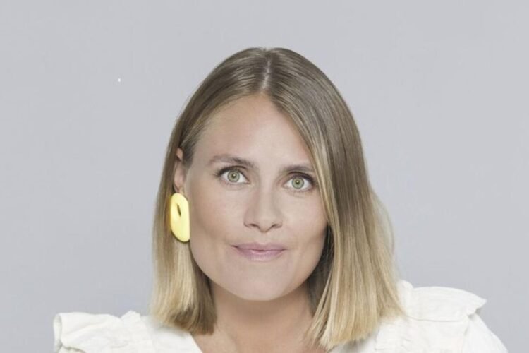 The coalition changes its election manager