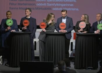Hildur to Einar: “You shouldn’t talk!”