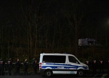 In Germany – a terrible tragedy: a car with five teenagers entered the river, some of them died