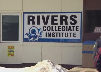 Youth charged in Manitoba school attack plot had threatened kids with knife, parents say