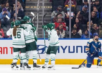 On-ice expectations were high for the Vancouver Goldeneyes. What went wrong?