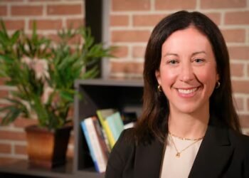 Deputy minister broke rules by hiring unqualified acquaintance: ethics watchdog