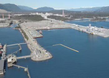 Gas flaring at LNG Canada far exceeds permitted volume, documents show