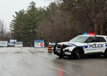Man found dead after canoe capsized in closed Brampton Lake: Peel police
