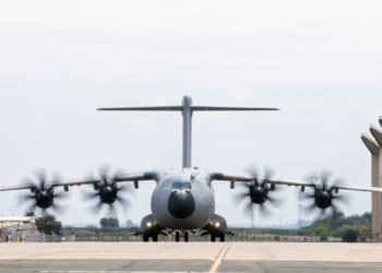What is the Airbus A400M Atlas like, the British Air Force plane that flew from the Falkland Islands to Montevideo