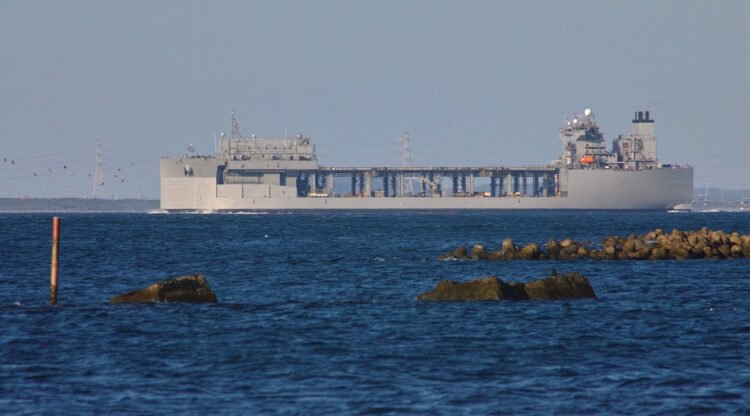 US warship allowed to pass through Malacca Strait, Navy says, amid Iran war concerns – Asia & Pacific