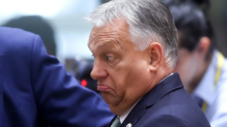 Orban resigns from his parliamentary mandate. His father in the center of the s…
