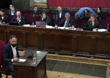 The witnesses crack Ábalos’ defense while the mess in payments at the PSOE headquarters is reaffirmed