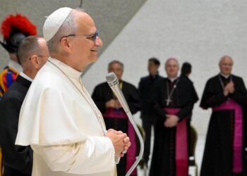 Pope: Religion courses teach young people to listen to restless heart