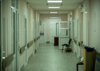Hospital crisis deepens: Kaczyński accuses government of mocking Poles, warns of “harsh disappointment”