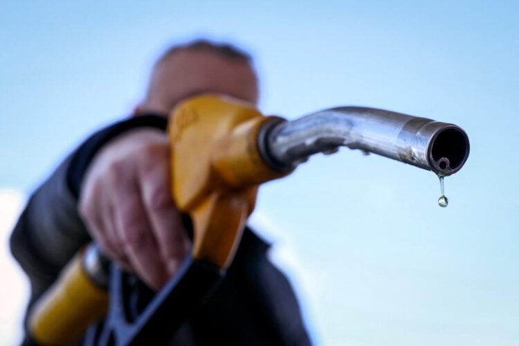 Oil is falling again with the hope of new Iran/United States discussions
