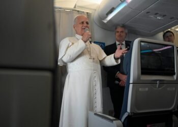 Pope: As a pastor, I cannot be in favor of war; too many innocents have died