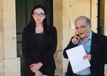 Rail promises and road reality: Greens warn of costly illusions without curbing car culture