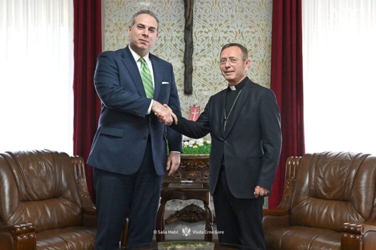 Ivanovic spoke with Archbishop Đonlešaj: Interfaith harmony is important for Montenegro’s European path