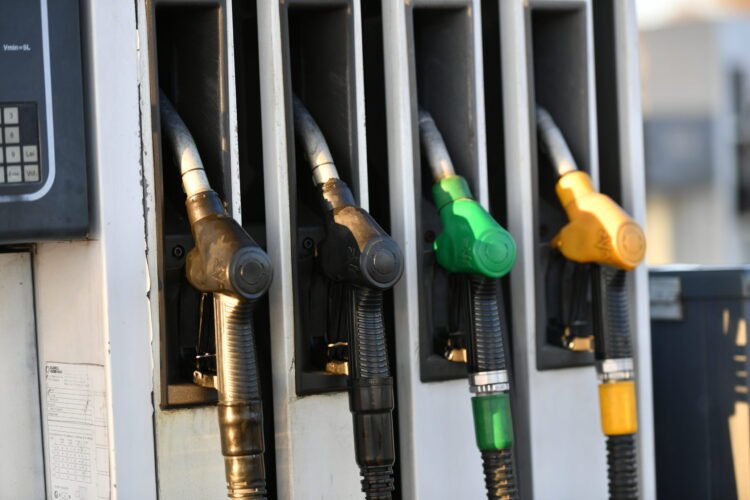 In Moldova, gasoline is becoming more expensive, and diesel is becoming cheaper: Fuel prices for the weekend