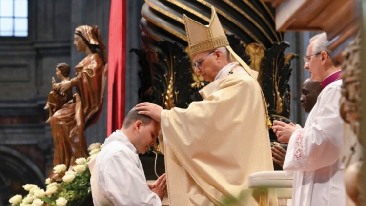 Good Shepherd Sunday – World Day of Prayer for Vocations – Pope Leo XIV celebrated mass with the ordination of ten priests – Reflection of the patience and tenderness of Christ to be of all and for all