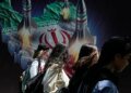 One hundred days after the massacre of protesters: Iranians remain poor, the Guardsmen are pushing for power