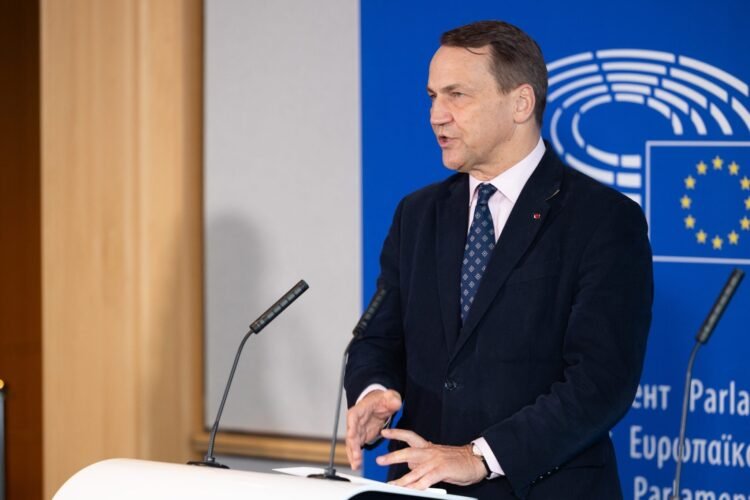 Poland’s Foreign Minister Expects a Shift in Hungary’s Policy toward Ukraine and Russia