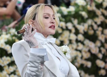Madonna’s Coachella outfit disappears and offers reward