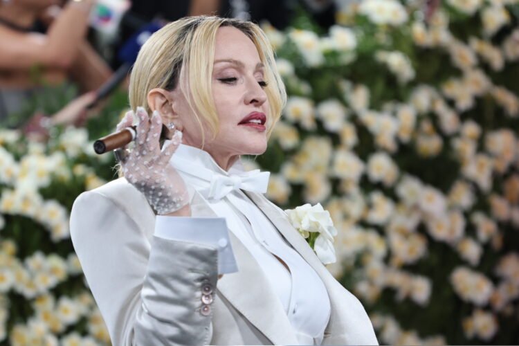 Madonna’s Coachella outfit disappears and offers reward