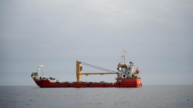 India-flagged vessels start sailing out of Hormuz