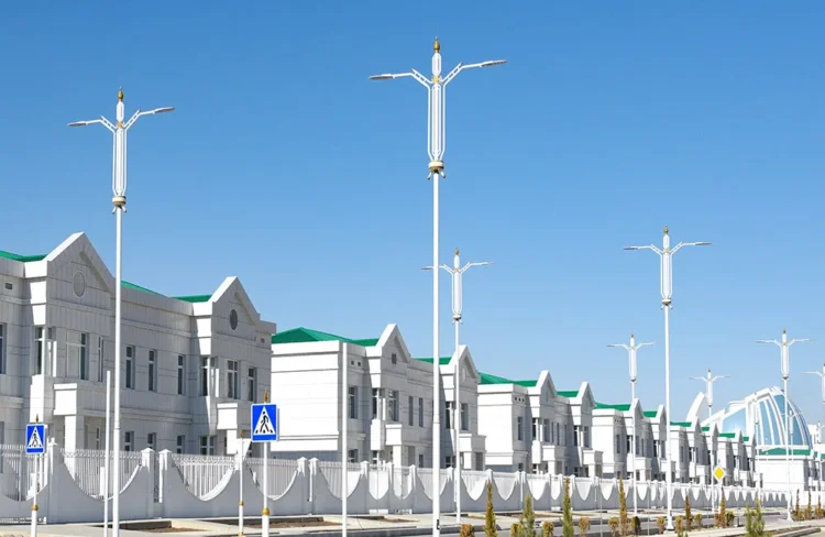 In Arkadag, new residents will receive apartment keys for the Turkmen Horse Festival