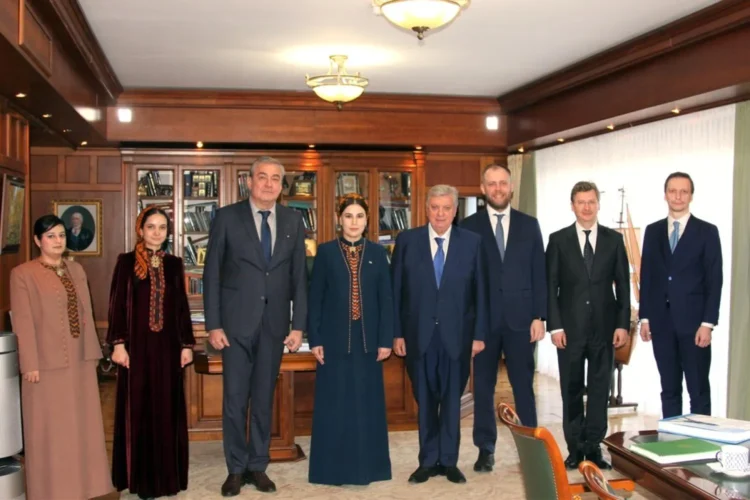 Turkmenistan and Russia have outlined new areas of scientific and educational cooperation