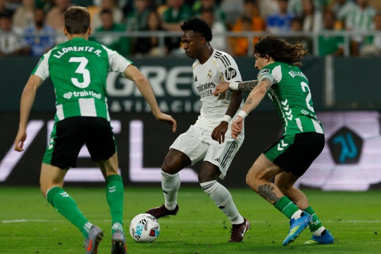 Real Madrid draws 1-1 with Betis and leaves Barcelona one step away from the title