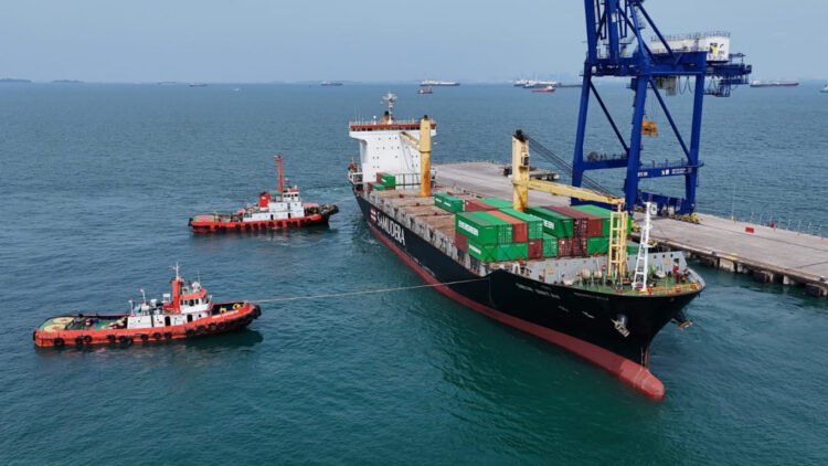 Uncertainty as 59 e-waste containers from US get clearance to enter Batam – Archipelago