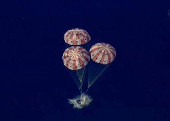 Splashdown of Artemis II astronauts concludes 10-day moon mission – Science & Tech