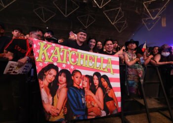 Justin Bieber fans flood Coachella festival for headlining show – Entertainment