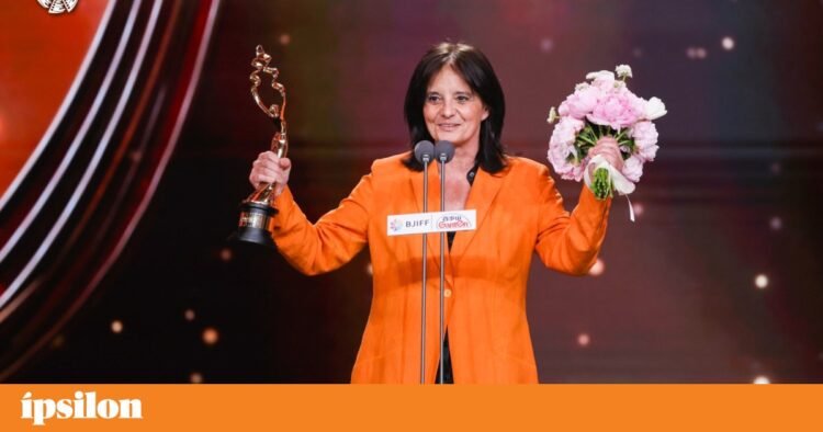 Jury chaired by Juliette Binoche awards prize to Justa, by Teresa Villaverde | Cinema