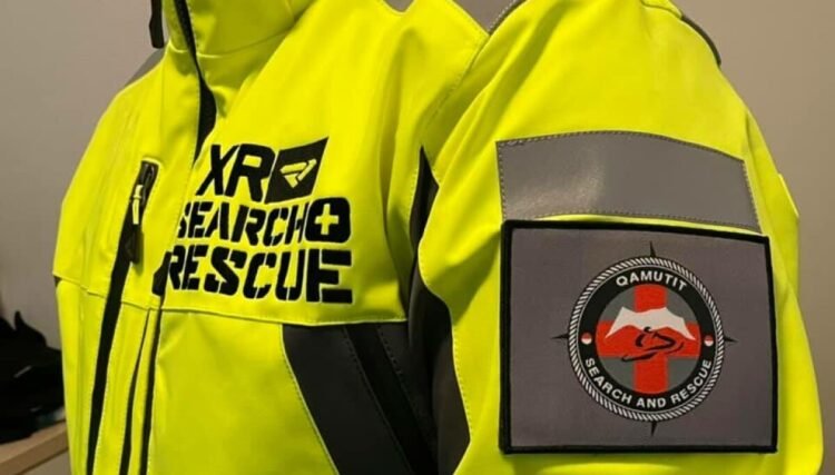 The SAR group participated in the rescue operation: dug several meters into the snow to find the victims
