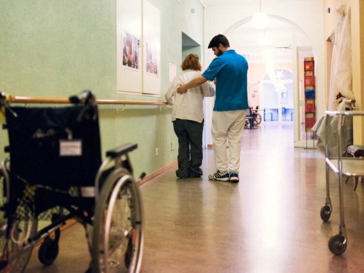 Swiss healthcare costs hit CHF97 billion in 2024