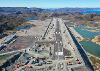 A new contract for helicopter transport is being negotiated due to the opening of the airport