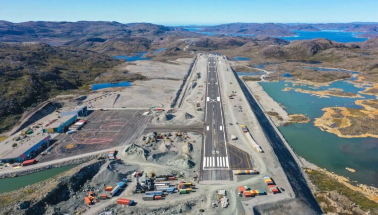 A new contract for helicopter transport is being negotiated due to the opening of the airport