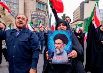 Iranian minister: Khamenei is known to be alive