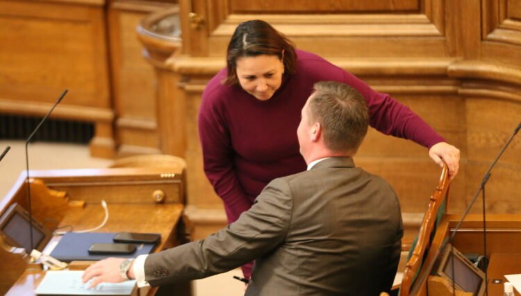Parliamentary debate on the introduction of drug tests in Greenland