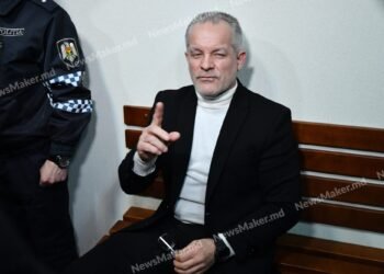 NM Espresso: Plahotniuc was sentenced to 19 years in prison, six police officers were detained in a corruption case, Natalie Portman’s parents came to Telenesti