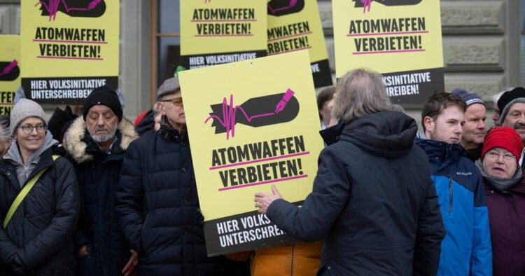 What speaks against the Treaty on the Prohibition of Nuclear Weapons